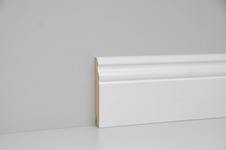 profiles24_battiscopa_MDF_bianco_ondulato