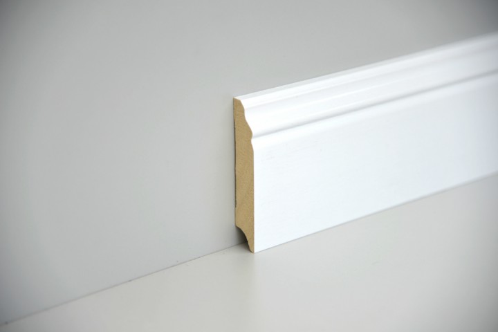 Sockelleiste massiv weiß 100mm profiliert